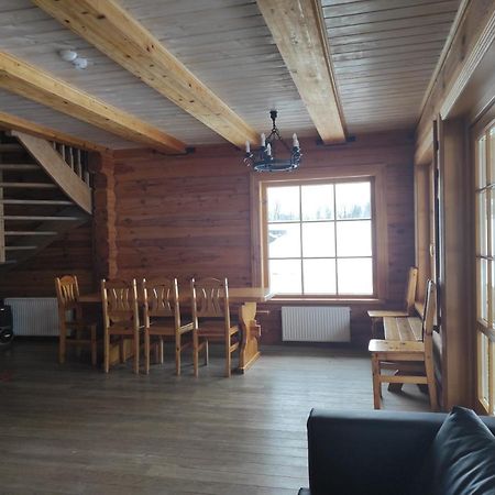 Guest House Unguri Stalbe Buitenkant foto