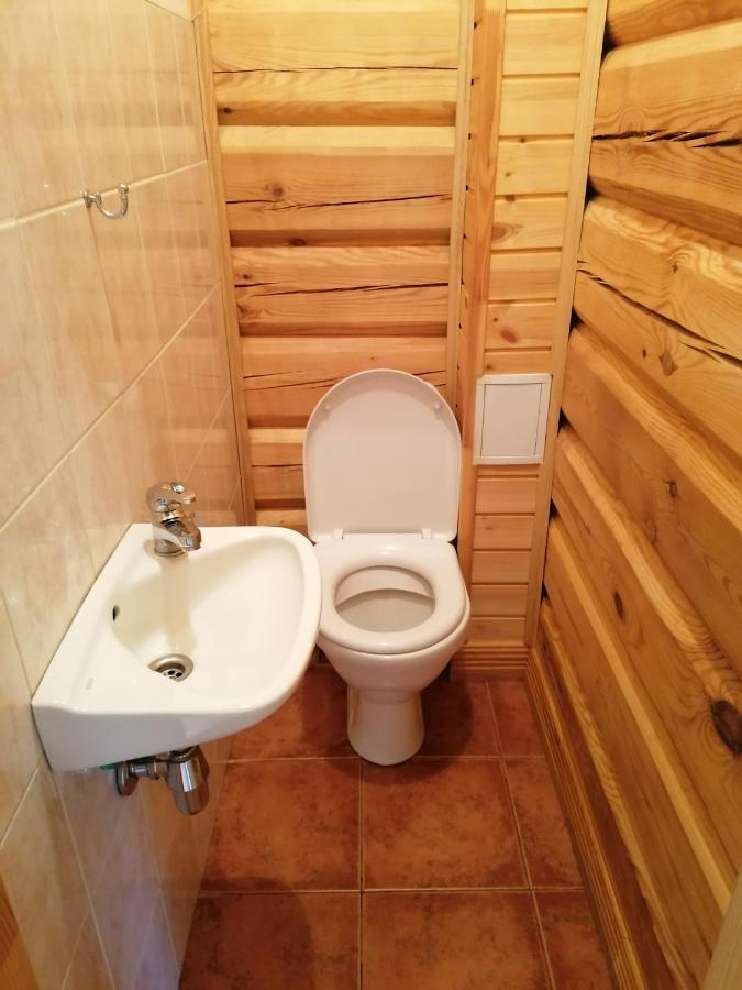 Guest House Unguri Stalbe Buitenkant foto