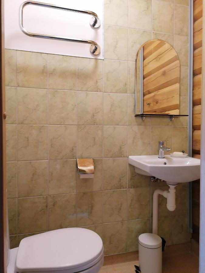 Guest House Unguri Stalbe Buitenkant foto